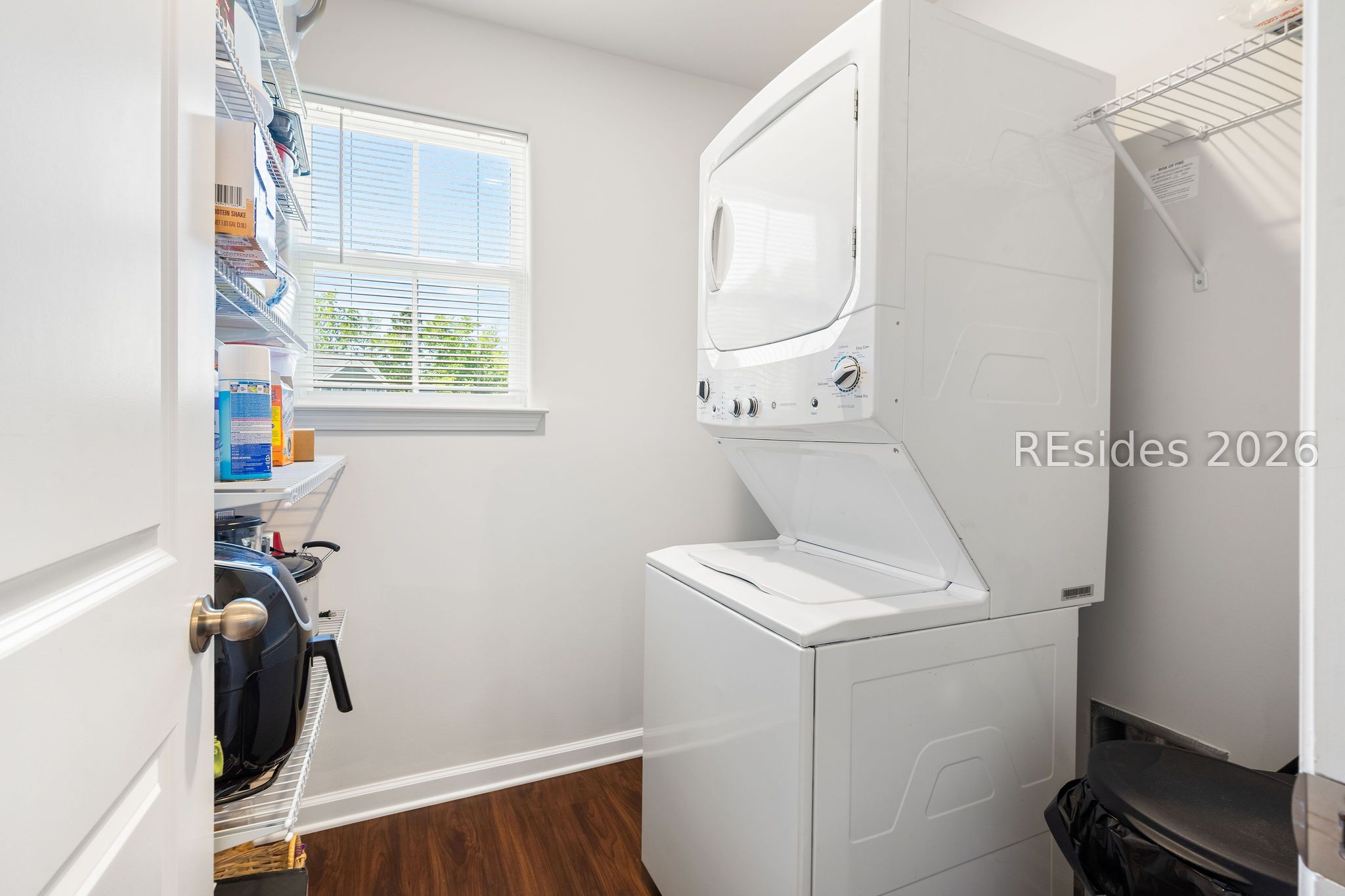 664 Ridgeland Lakes Drive Ridgeland, SC 29936 - Photo 18 of 39 Laundry Room