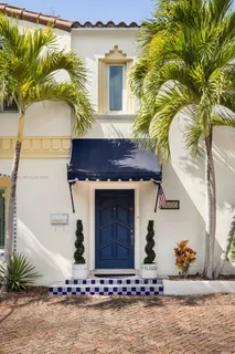 a front view of house with yard