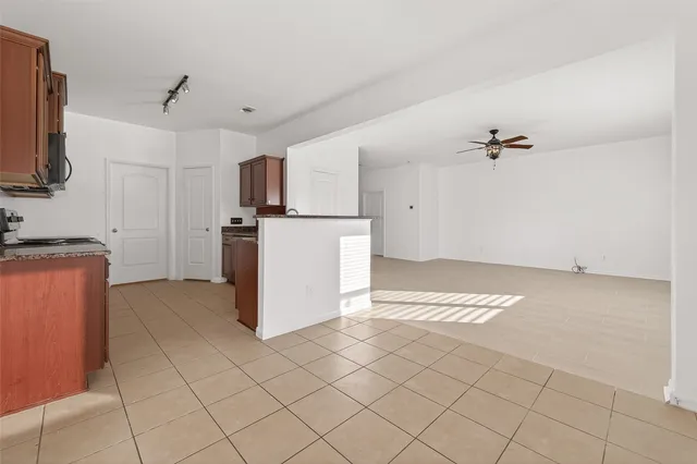 $2,400 | 20807 Echo Manor Drive, Hockley, TX 77447