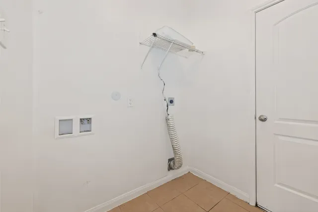 $2,400 | 20807 Echo Manor Drive, Hockley, TX 77447