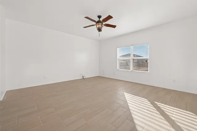 $2,400 | 20807 Echo Manor Drive, Hockley, TX 77447