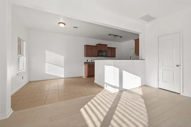 $2,400 | 20807 Echo Manor Drive, Hockley, TX 77447