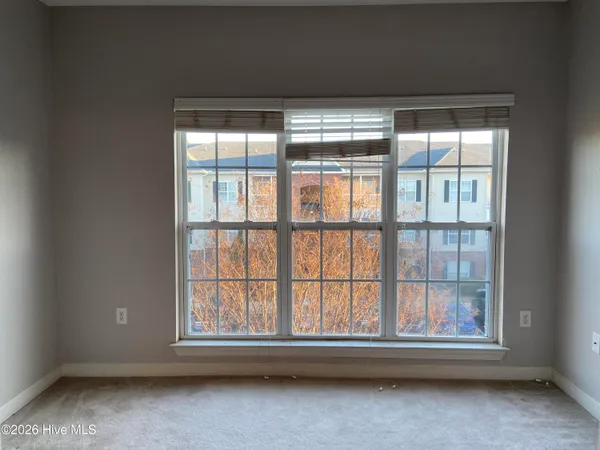 $1,300 | 2807 Bloomfield Lane, Unit 308, Wilmington, NC 28412
