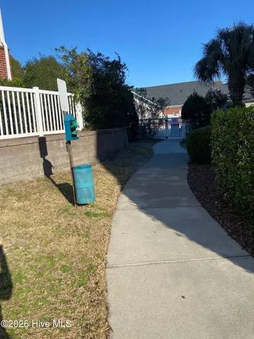 $1,350 | 2807 Bloomfield Lane, Unit 308, Wilmington, NC 28412