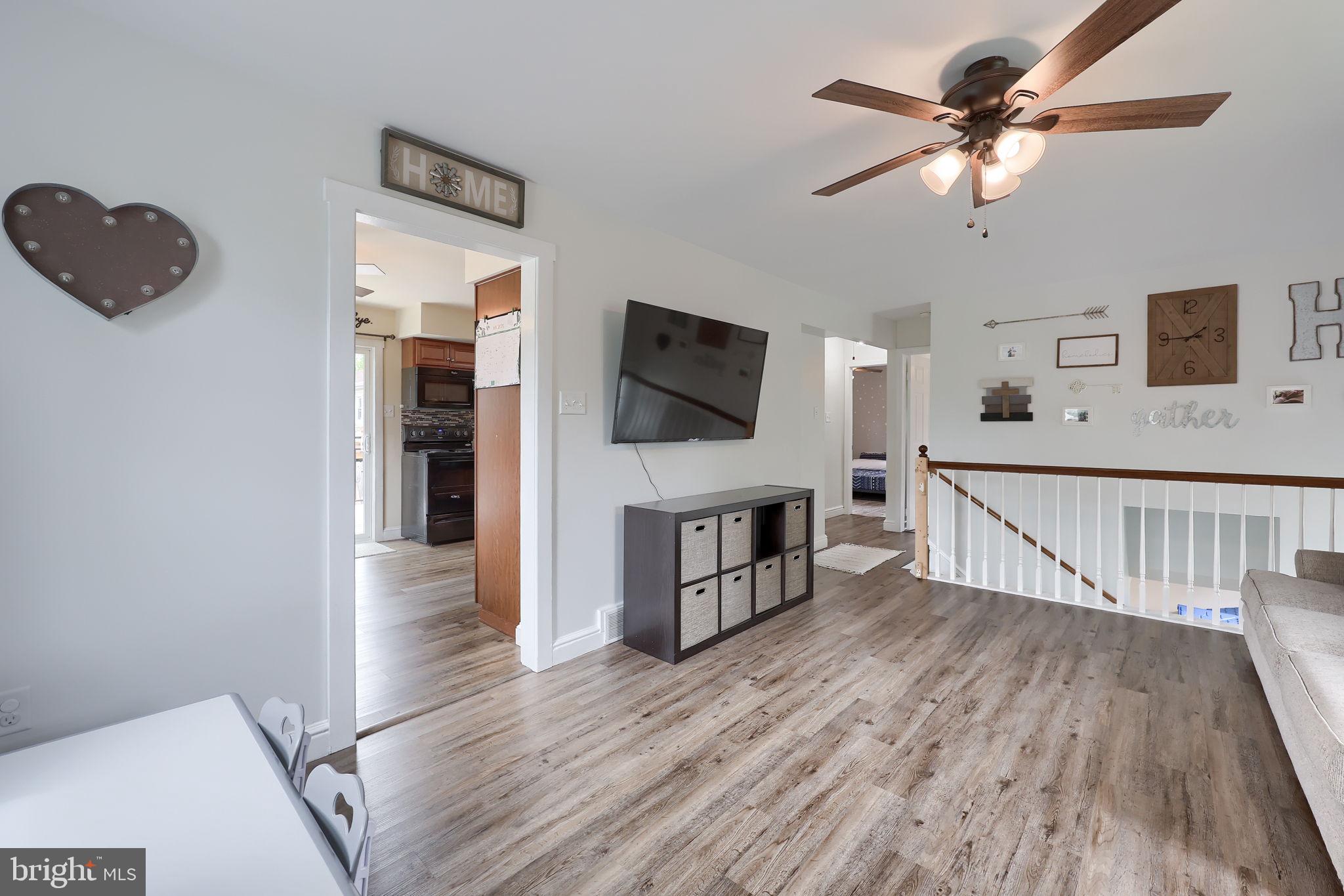 1074 Hearthstone Road Lancaster, PA 17603 - Photo 5 of 40 Gallery Image 5