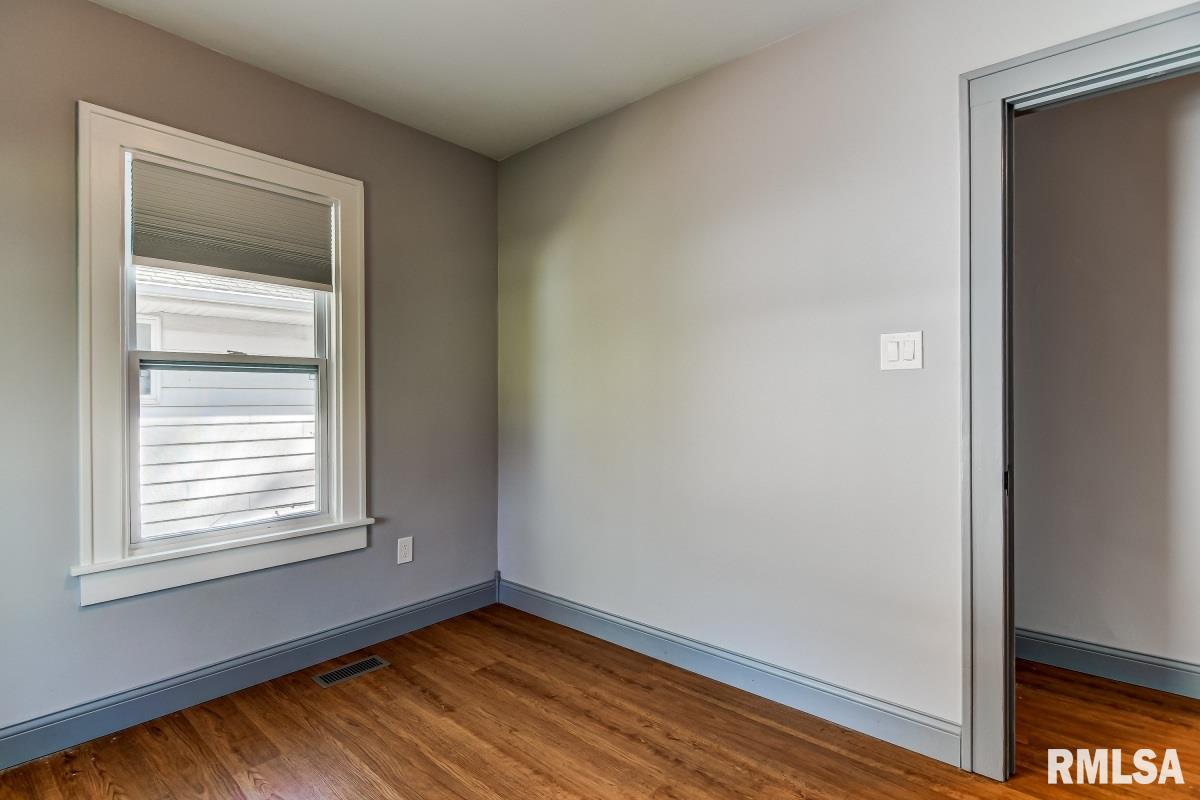 2405 South 4th Street Springfield, IL 62703 - Photo 20 of 29 Gallery Image 20