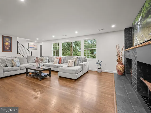 $975,000 | 4119 Woodberry Street, University Park, MD 20782