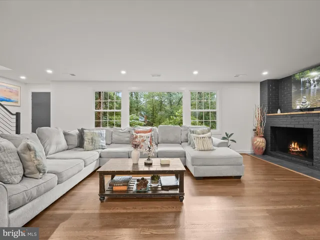 $975,000 | 4119 Woodberry Street, University Park, MD 20782