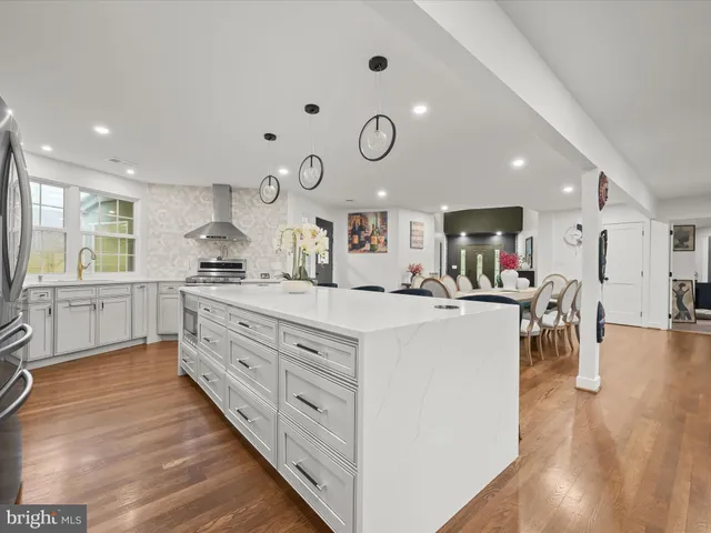 $975,000 | 4119 Woodberry Street, University Park, MD 20782