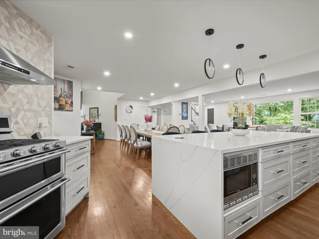 $975,000 | 4119 Woodberry Street, University Park, MD 20782