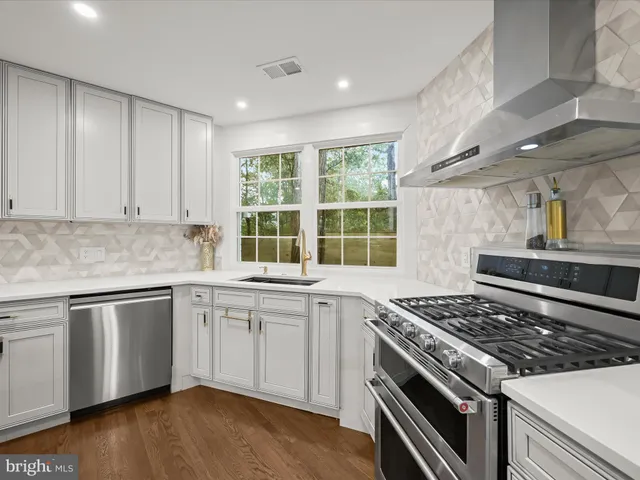 $975,000 | 4119 Woodberry Street, University Park, MD 20782