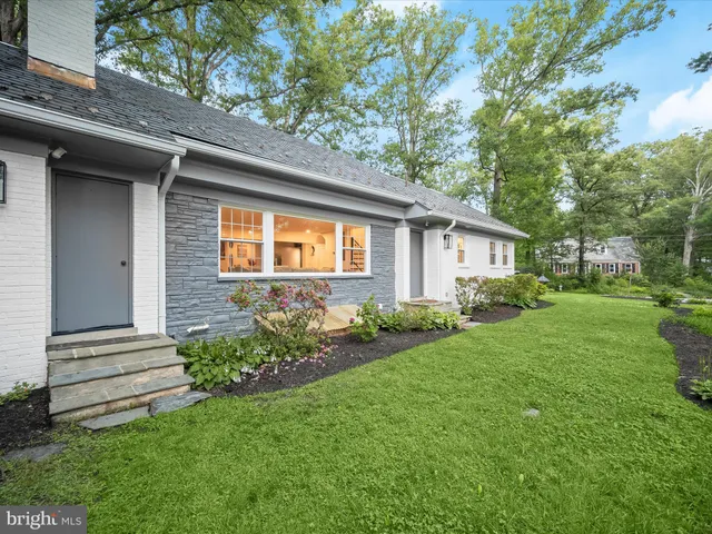 $975,000 | 4119 Woodberry Street, University Park, MD 20782