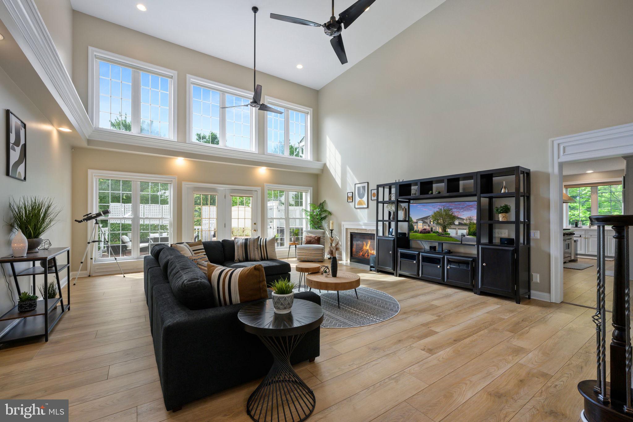 8937 Rhododendron Circle Lorton, VA 22079 - Photo 11 of 122