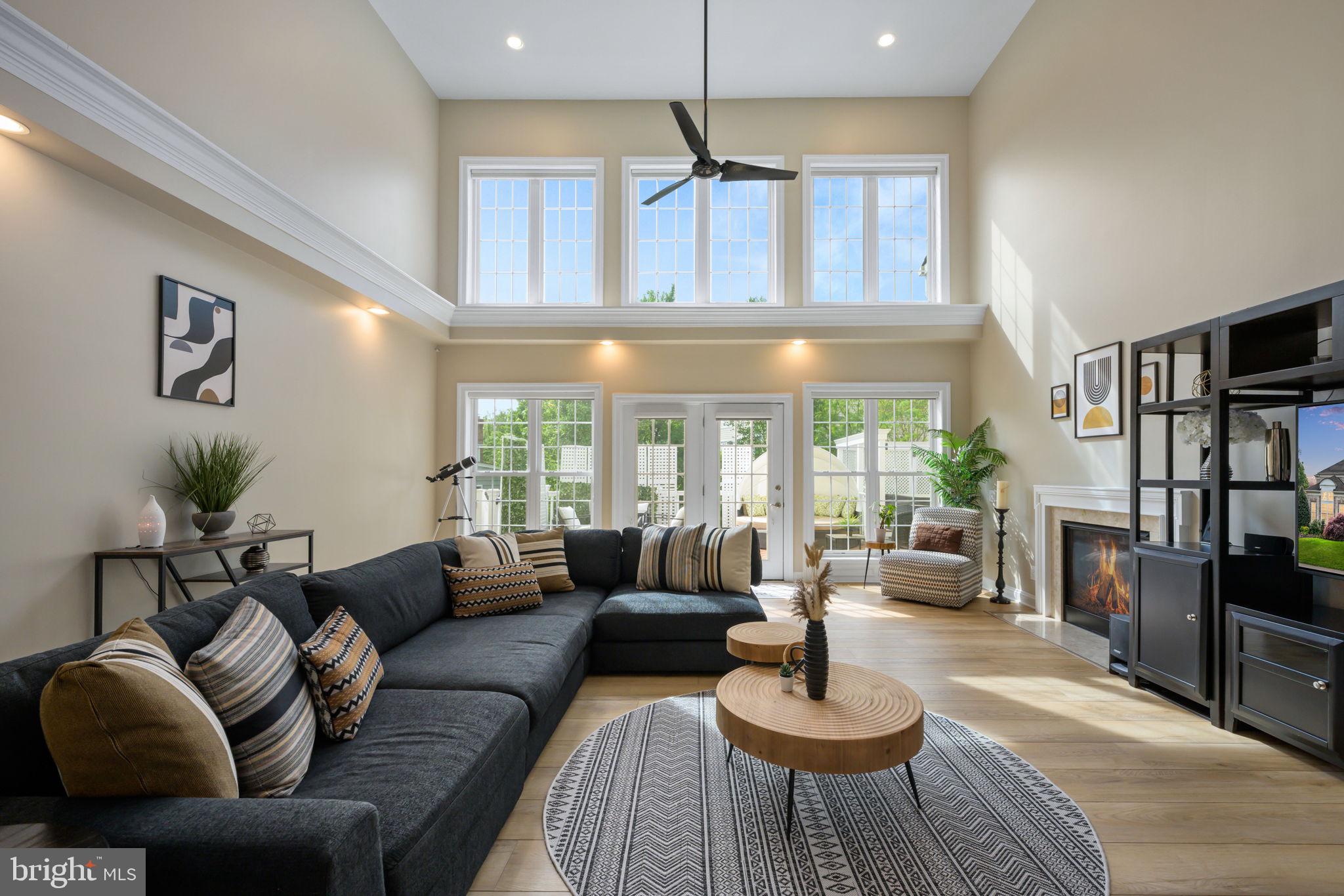 8937 Rhododendron Circle Lorton, VA 22079 - Photo 13 of 122