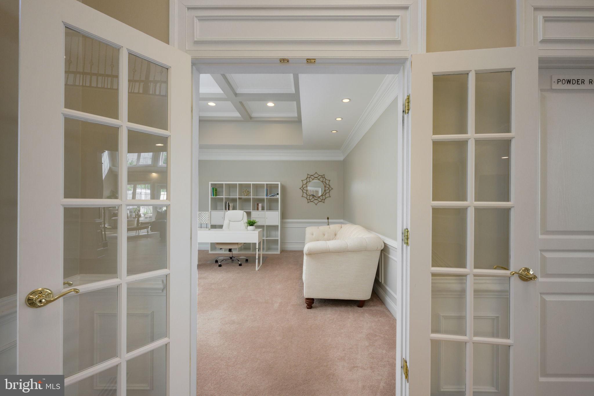 8937 Rhododendron Circle Lorton, VA 22079 - Photo 41 of 122