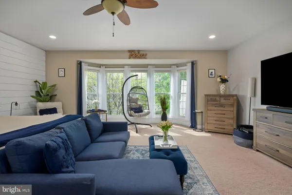 $1,350,000 | 8937 Rhododendron Circle, Lorton, VA 22079