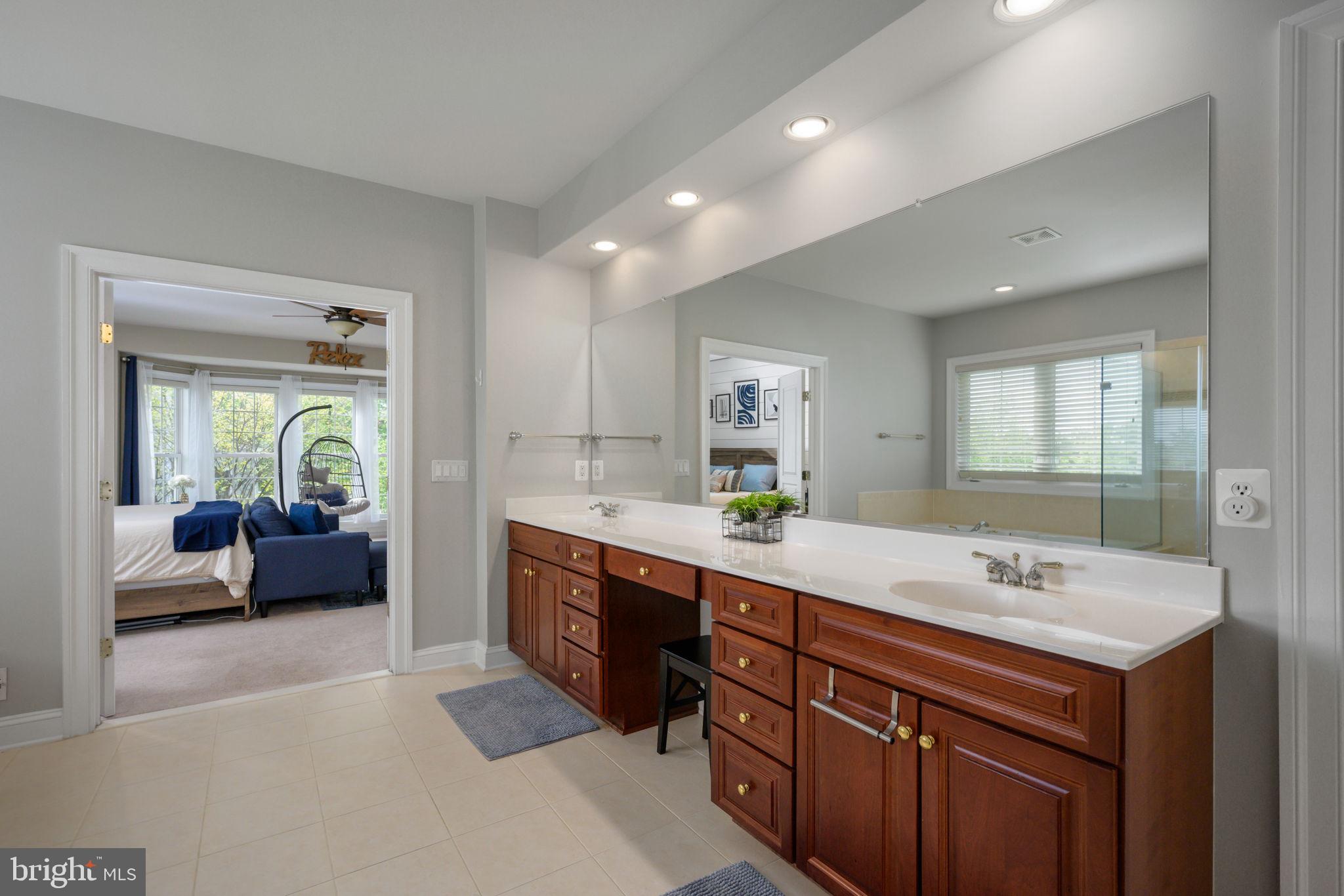 8937 Rhododendron Circle Lorton, VA 22079 - Photo 52 of 122