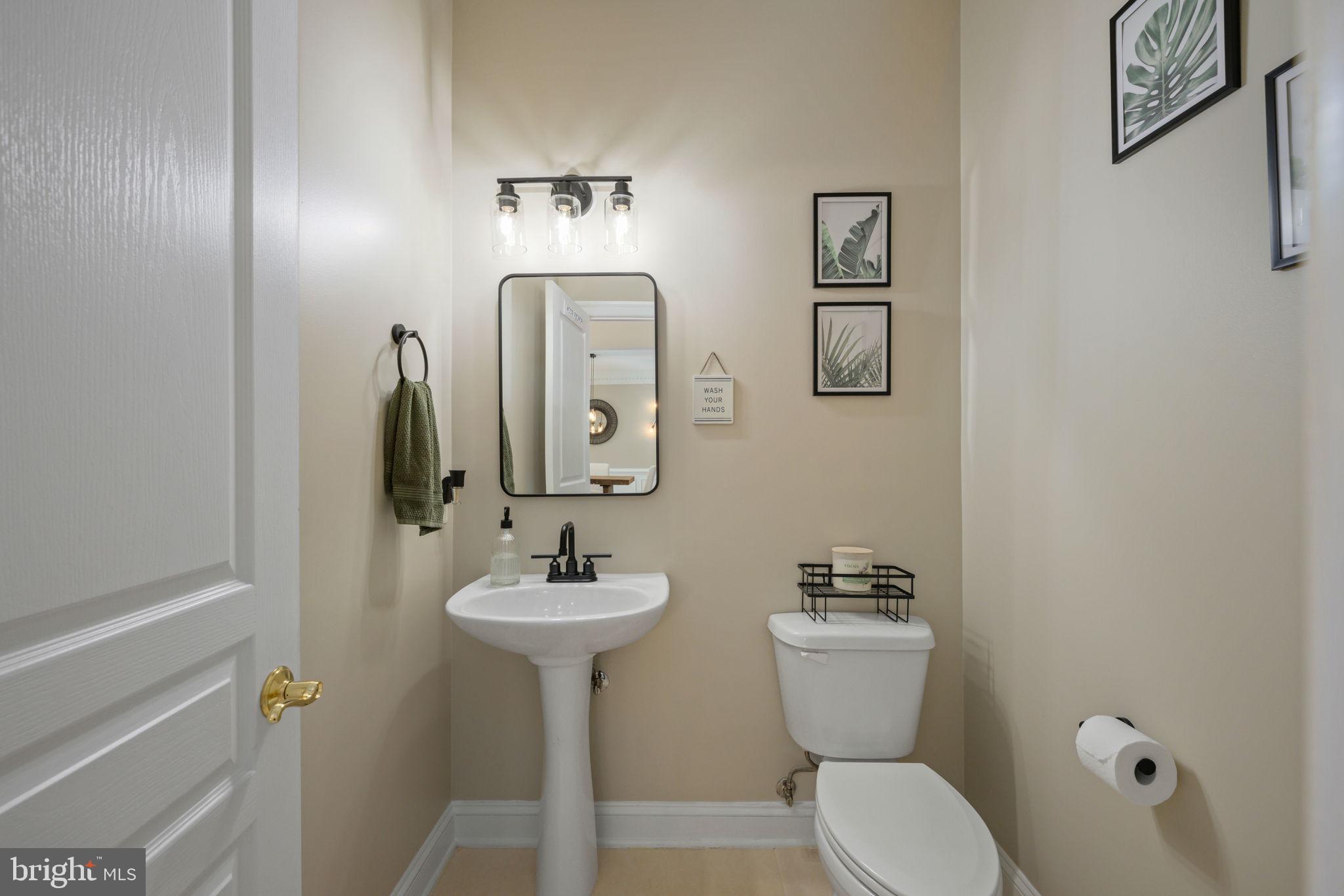 8937 Rhododendron Circle Lorton, VA 22079 - Photo 58 of 122