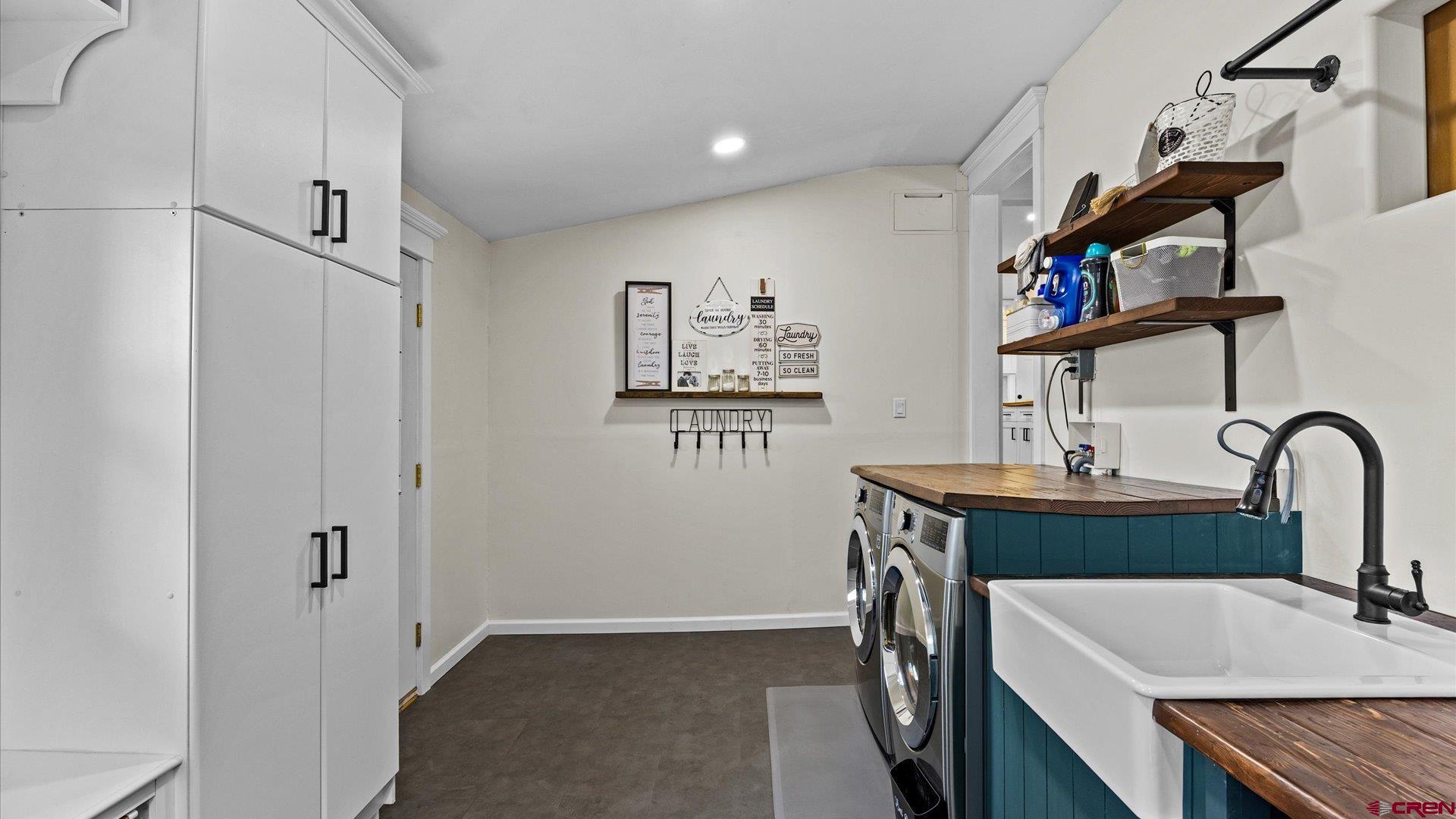 1761 G Road Delta, CO 81416 - Photo 18 of 43 a view of a kitchen from a kitchen