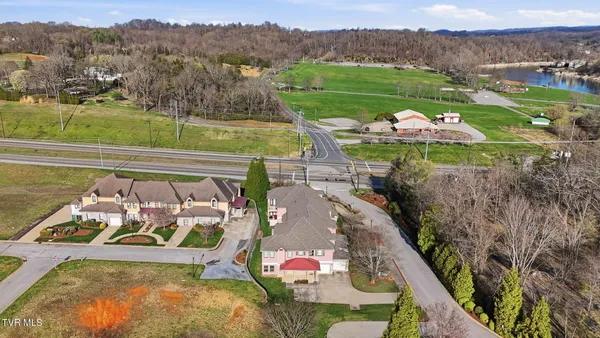 $275,000 | 168 Westshore Pointe, Unit 168, Johnson City, TN 37601