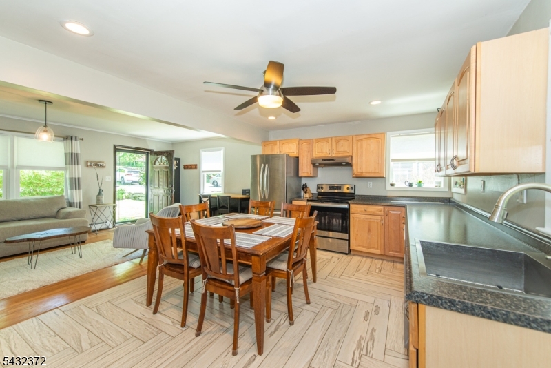 26 Lakeview Road Sparta, NJ 07871 - Photo 10 of 50