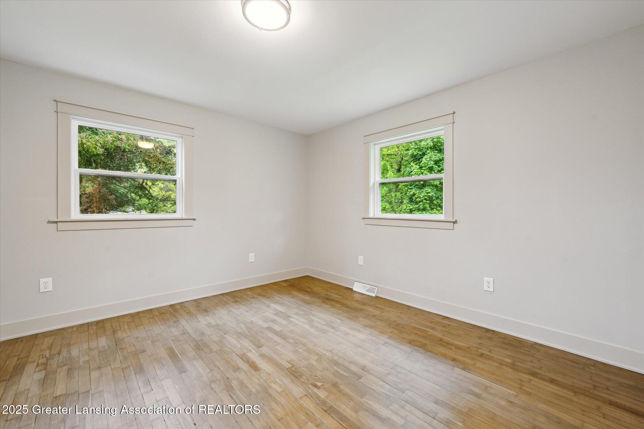 6470 Green Road Haslett, MI 48840 - Photo 23 of 39 23-6470-Green-Rd-Haslett-MI-48840-Window