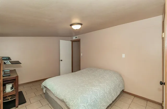 $459,900 | 1498 Escalon Avenue, Clovis, CA 93611