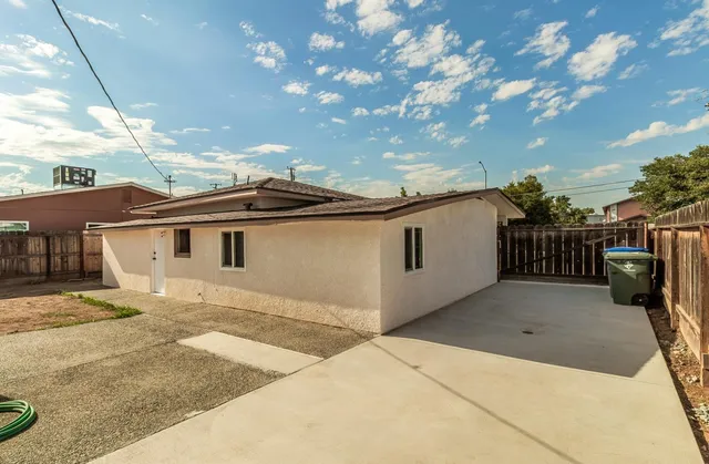 $459,900 | 1498 Escalon Avenue, Clovis, CA 93611