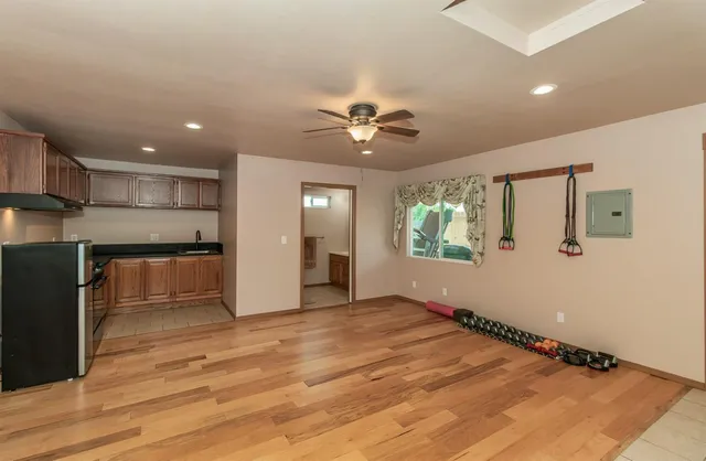 $459,900 | 1498 Escalon Avenue, Clovis, CA 93611