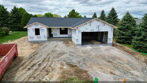 $359,900 | 1505 Lisa Lane, New Holstein, WI 53061