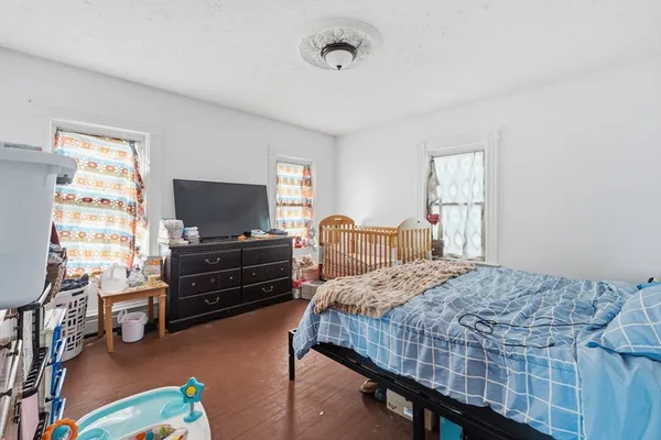 $685,000 | 44-46 Salem Street, Fitchburg, MA 01420