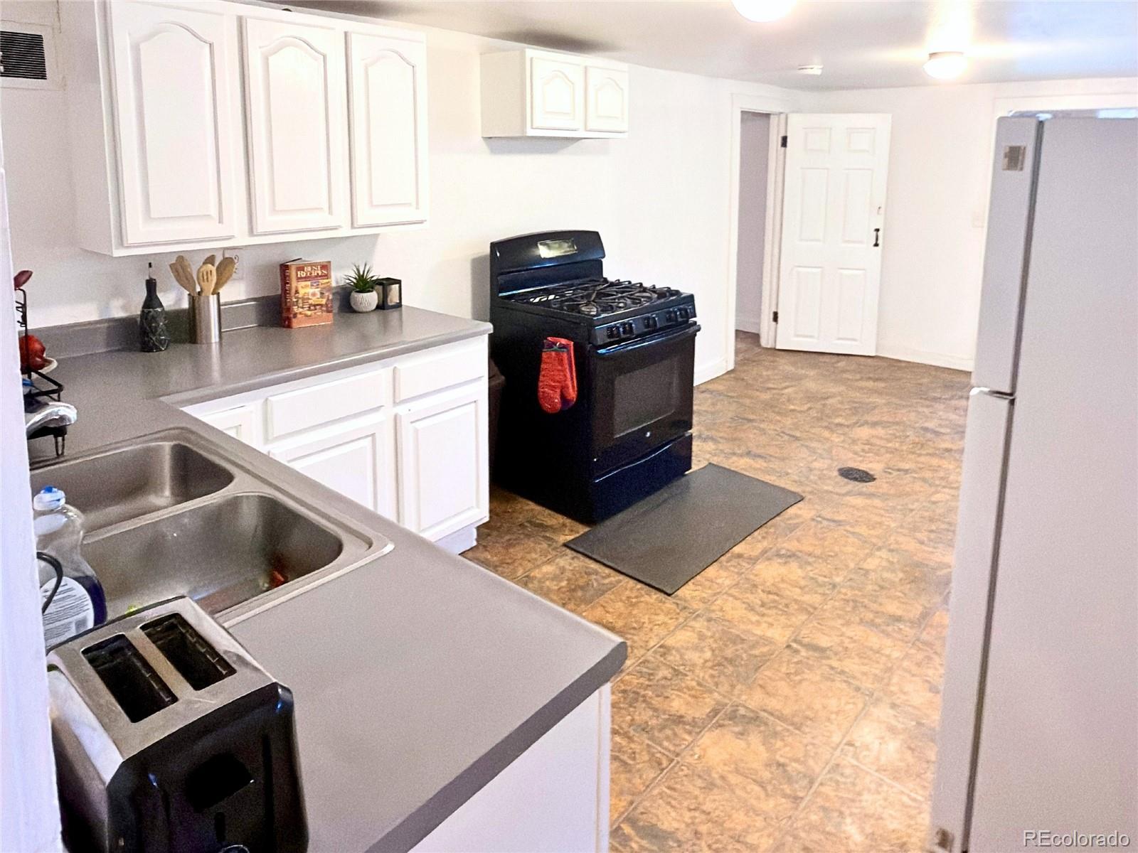 4556 Decatur Street Denver, CO 80211 - Photo 16 of 23