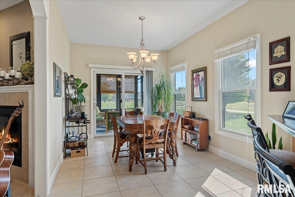 2650 Roby Road Mechanicsburg, IL 62545 - Photo 11 of 77 Gallery Image 11