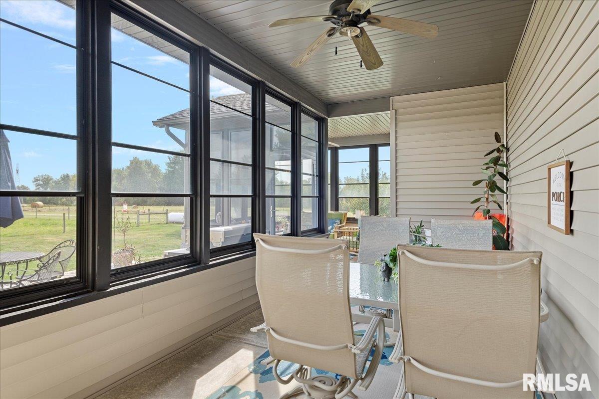 2650 Roby Road Mechanicsburg, IL 62545 - Photo 26 of 77 Gallery Image 26