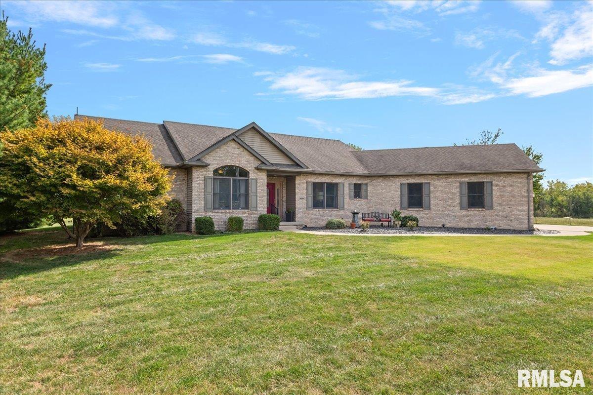 2650 Roby Road Mechanicsburg, IL 62545 - Photo 3 of 77 Gallery Image 3