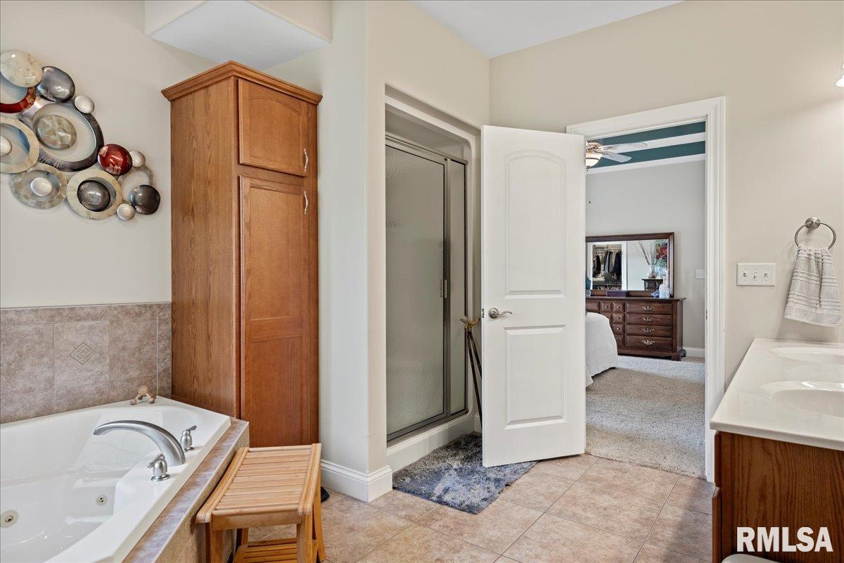 2650 Roby Road Mechanicsburg, IL 62545 - Photo 32 of 77 Gallery Image 32