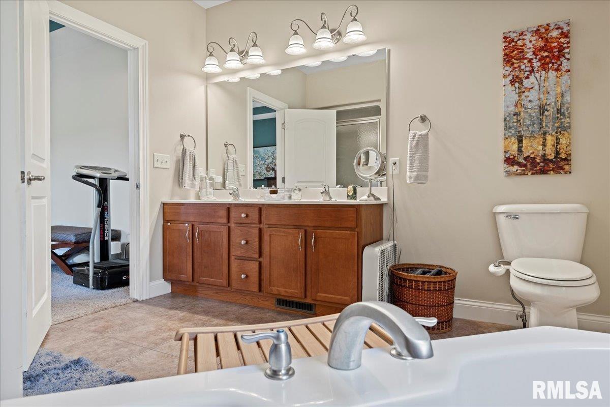 2650 Roby Road Mechanicsburg, IL 62545 - Photo 33 of 77 Gallery Image 33
