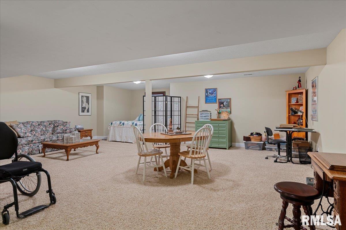2650 Roby Road Mechanicsburg, IL 62545 - Photo 42 of 77 Gallery Image 42