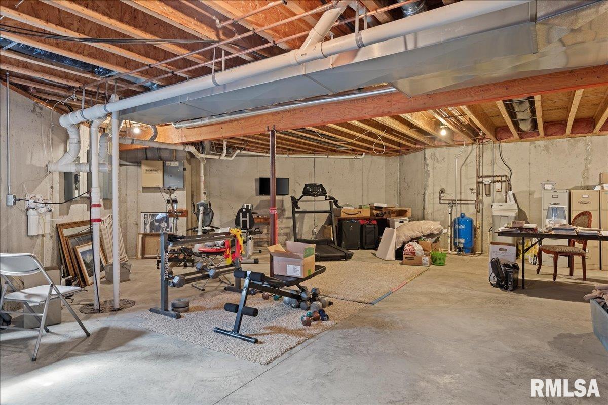 2650 Roby Road Mechanicsburg, IL 62545 - Photo 52 of 77 Gallery Image 52