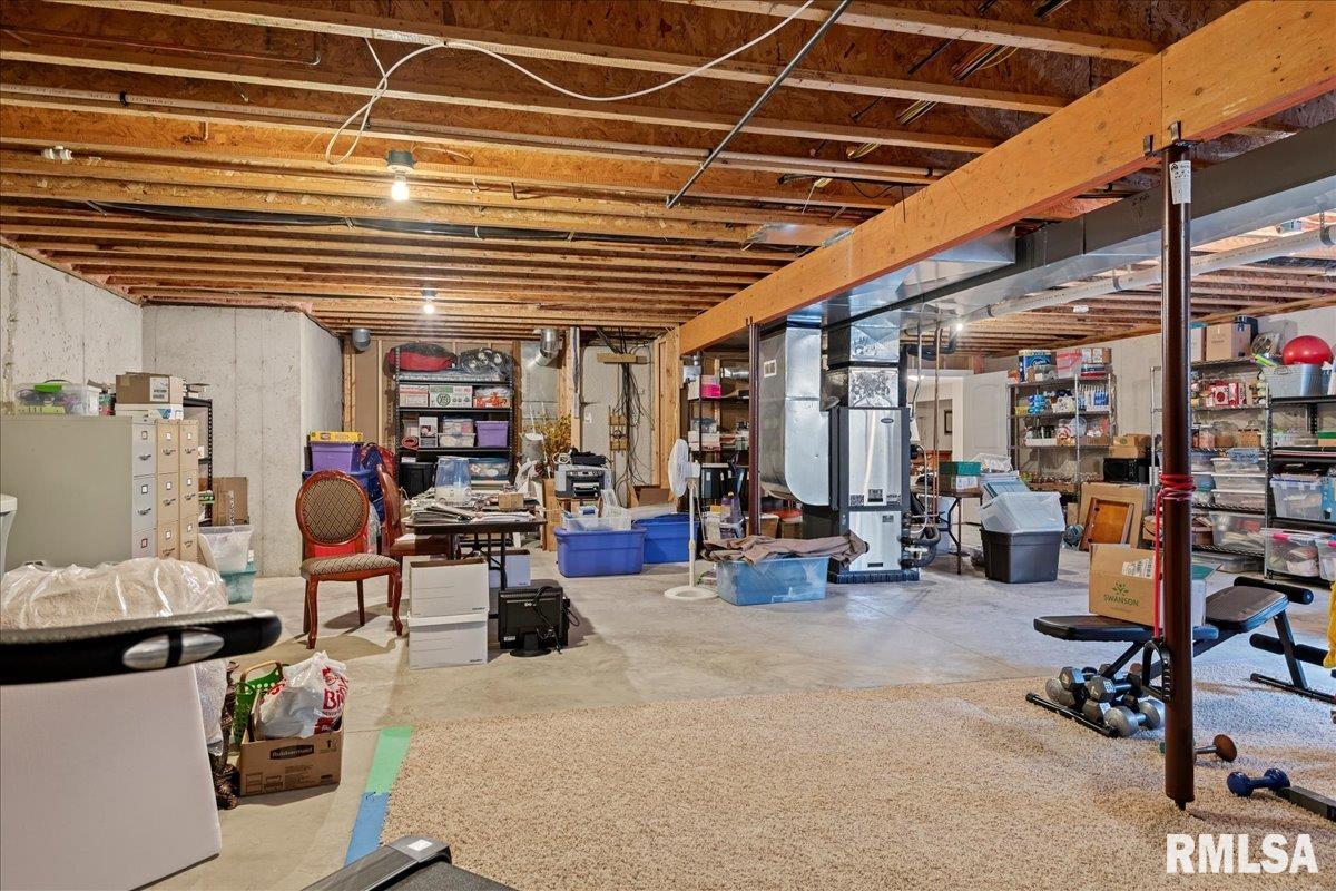 2650 Roby Road Mechanicsburg, IL 62545 - Photo 53 of 77 Gallery Image 53