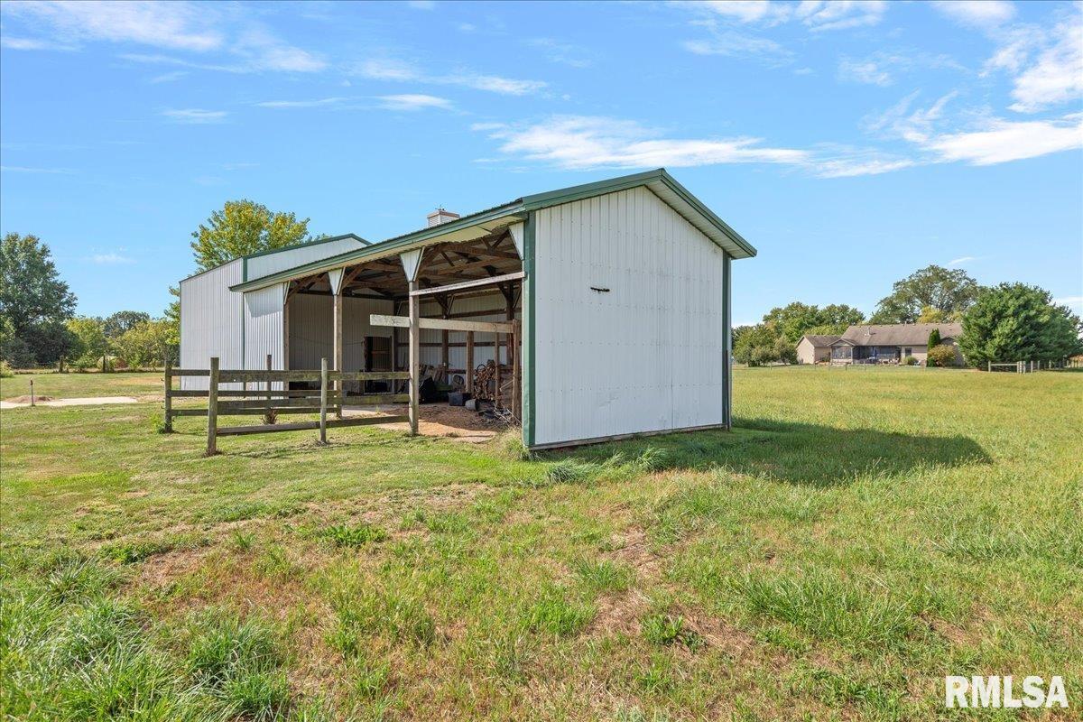 2650 Roby Road Mechanicsburg, IL 62545 - Photo 63 of 77 Gallery Image 63