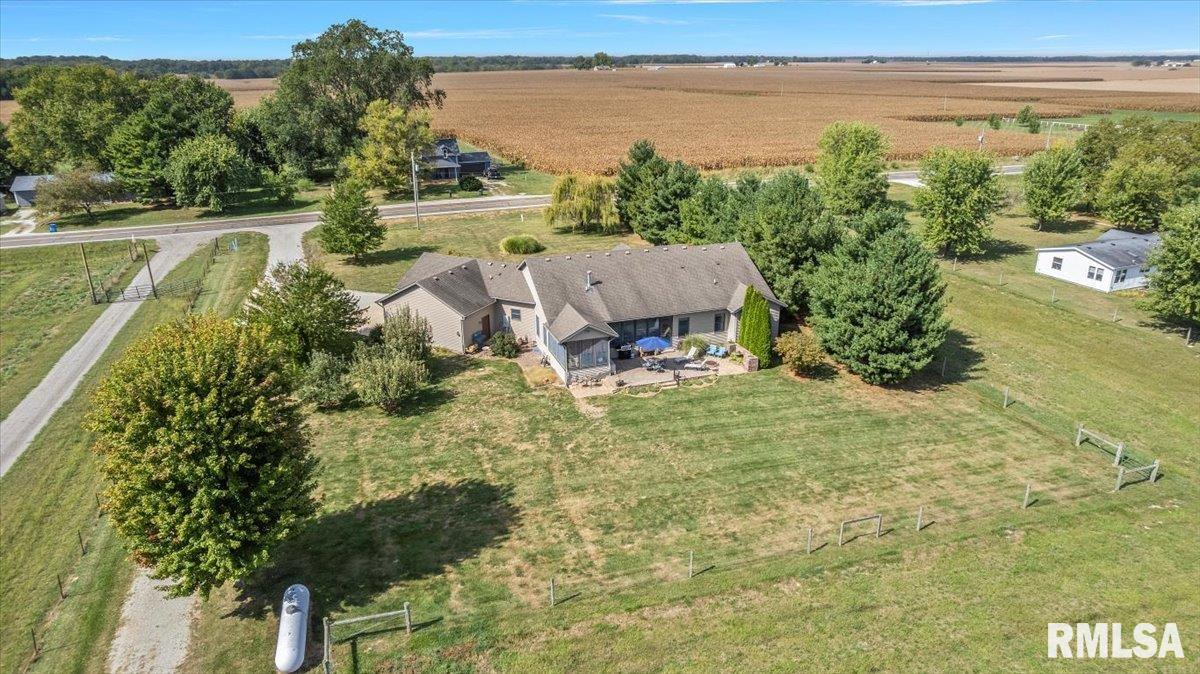 2650 Roby Road Mechanicsburg, IL 62545 - Photo 67 of 77 Gallery Image 67