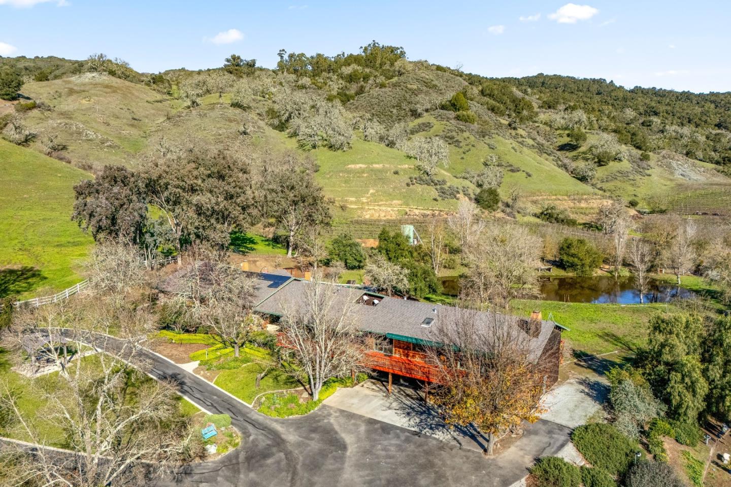 6915 Redwood Retreat Road Gilroy, CA 95020 - Photo 3 of 110