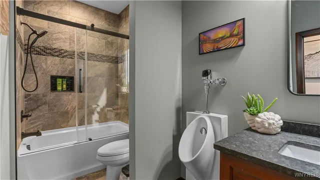 $1,400,000 | 6244 Genesee Road, Concord, NY 14141