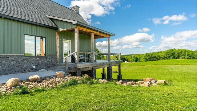 $1,400,000 | 6244 Genesee Road, Concord, NY 14141