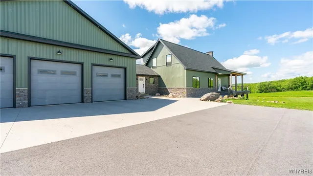 $1,400,000 | 6244 Genesee Road, Concord, NY 14141