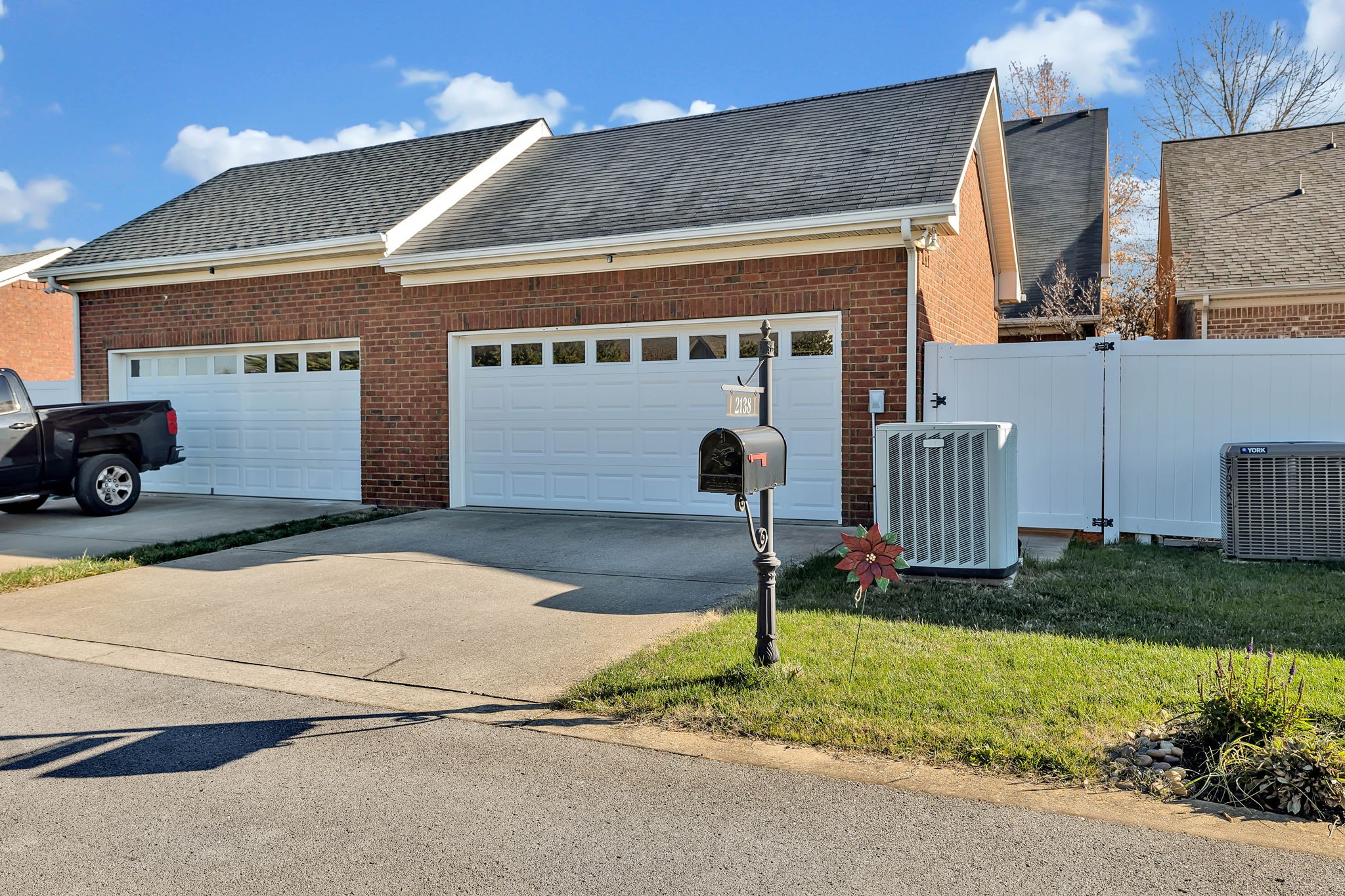 2138 Cason Lane Murfreesboro, TN 37128 - Photo 53 of 55 a front view of a house with garden