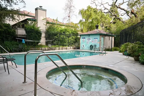 $479,000 | 306 Silvio Lane, Novato, CA 94947