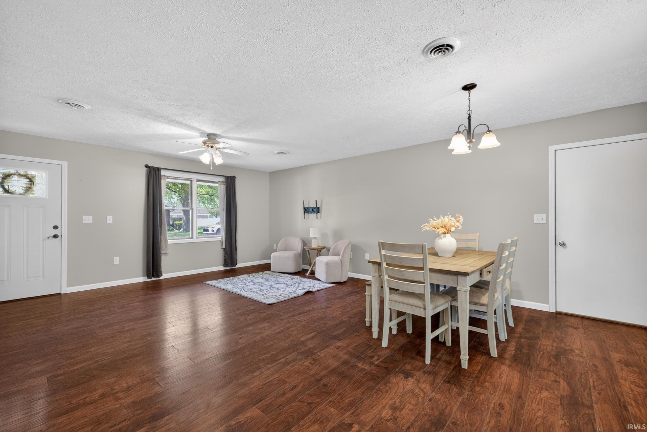 126 Hel Mar Drive Mitchell, IN 47446 - Photo 13 of 34