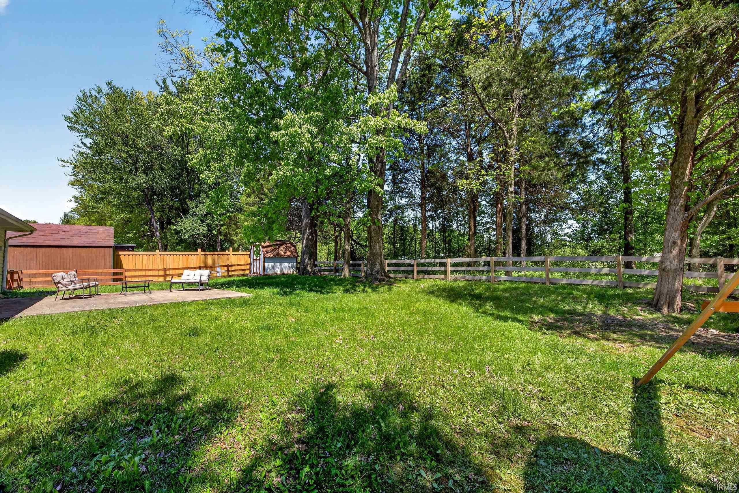 126 Hel Mar Drive Mitchell, IN 47446 - Photo 31 of 34